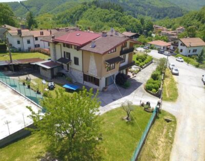 Nidi del faggio rosso – Family Holiday Home