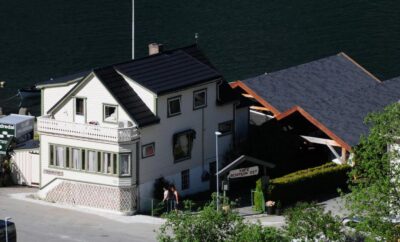 Visit Undredal (Two-Bedroom Apartment)