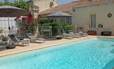 Vineyard village house near Nîmes #Gard