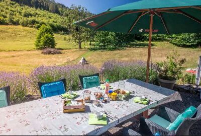 Gite with Mountain view for 4-person
