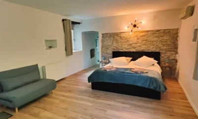 The Dame Isaure Suite