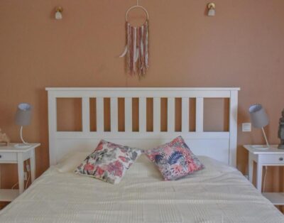 Gîte for 7 people with independent entrance-Pimparin