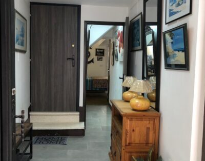 Independent studio with a private courtyard