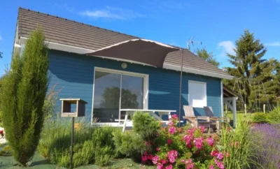 Wooden frame house Blue Berry