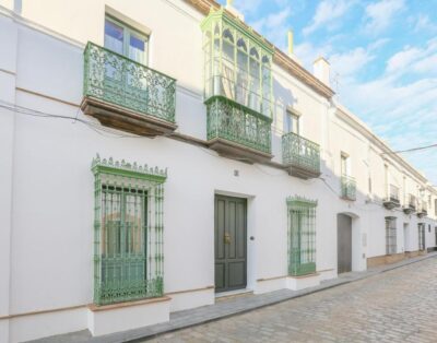 Magnificent 19th century casa in Sevilla