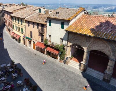 Charming Stay in the Heart of Historic Montalcino