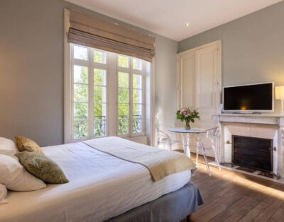 Greenery villa for 6 people.