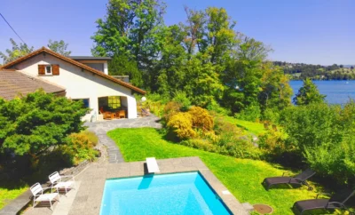 Classic Lakeside Villa