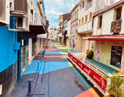 Colorful two-bedroom loft in the heart of Fort-de-France, Martinique